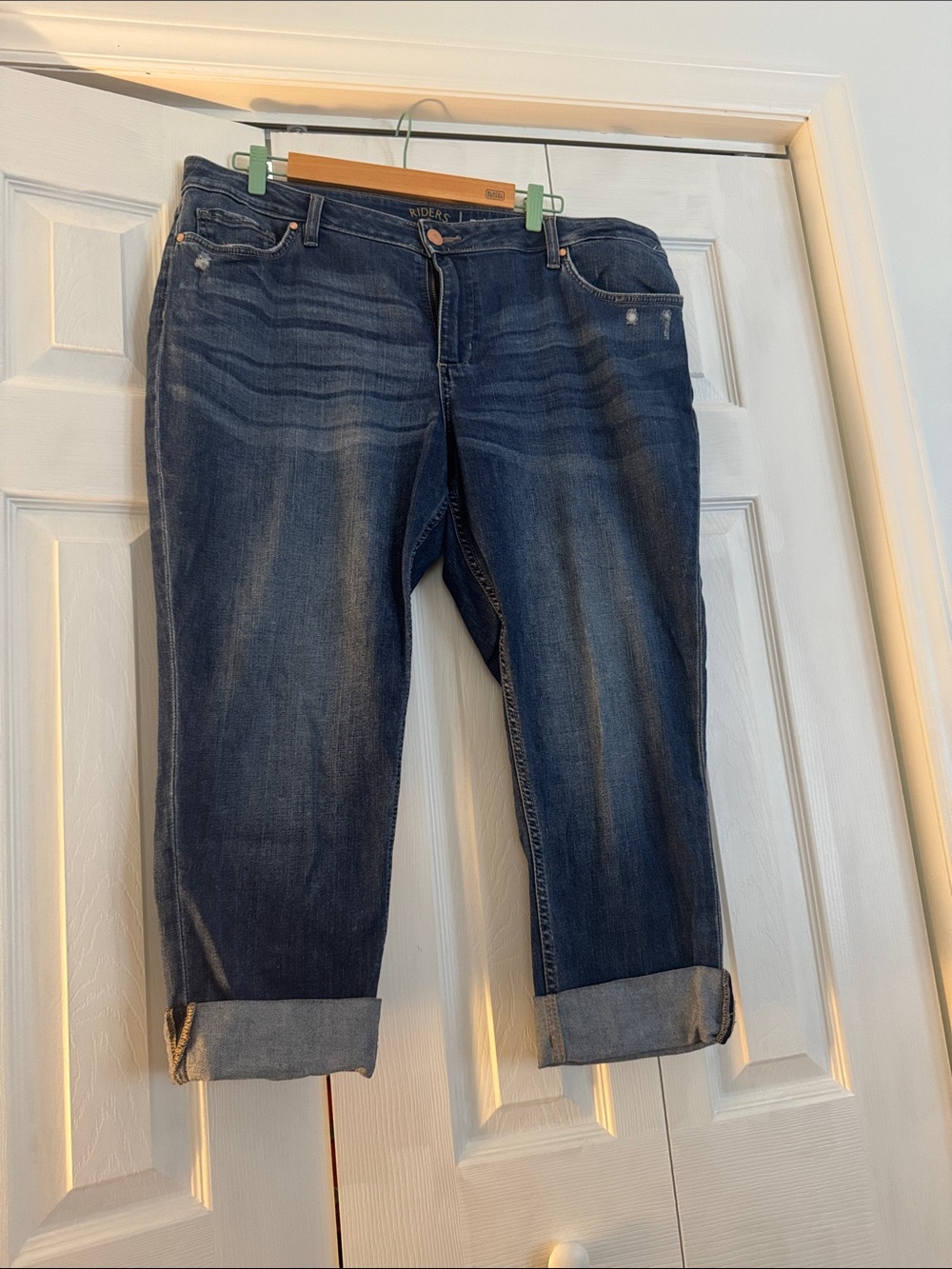 Like new boyfriend jeans